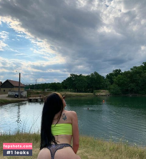 marandaxangel nude babe gallery