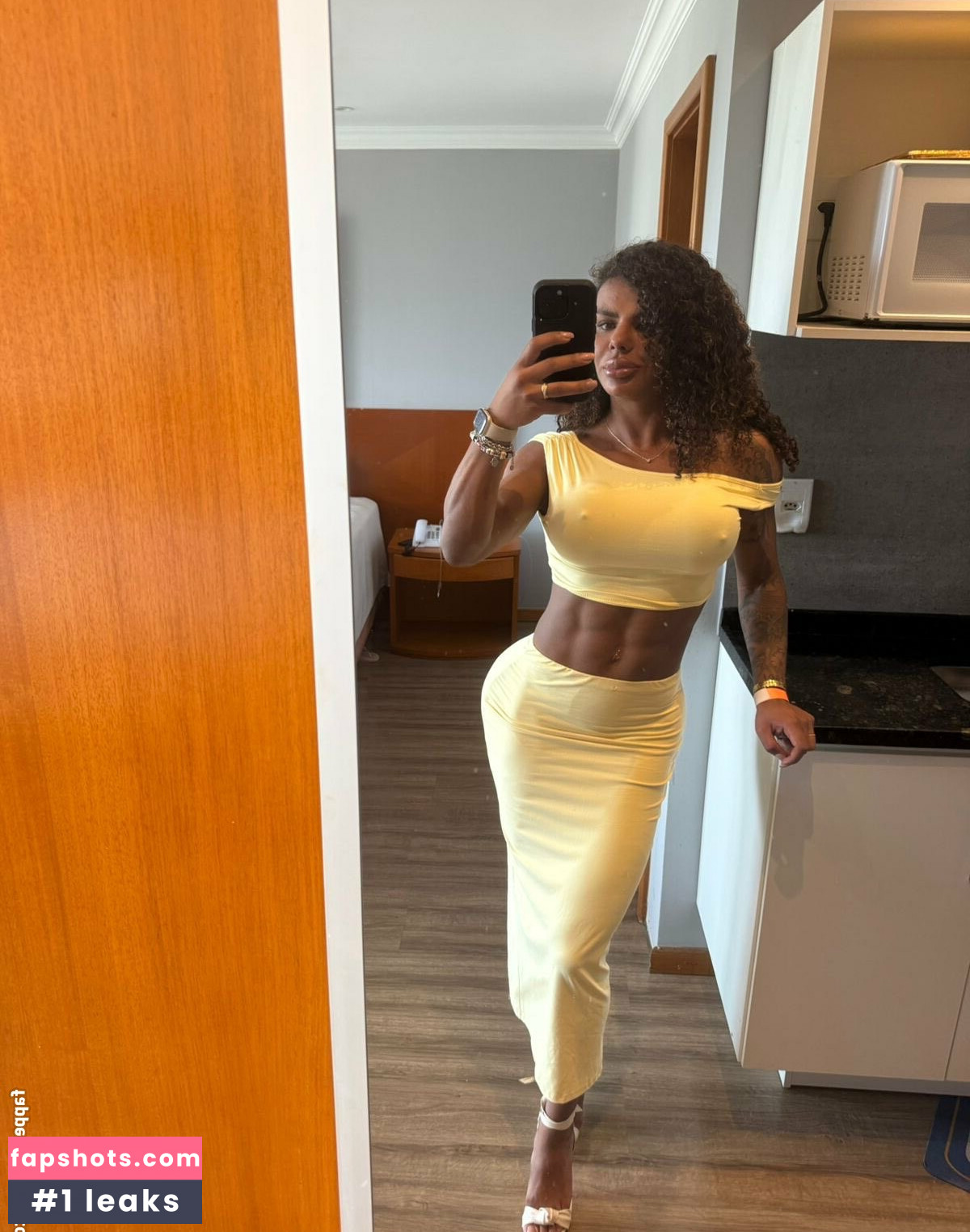 Marcella Jacob gallery photo #2