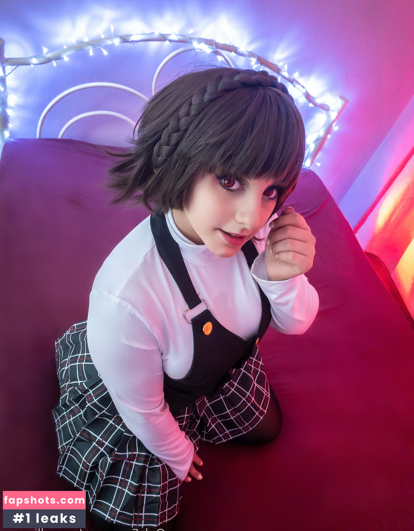 Marcelline Cos gallery photo #2