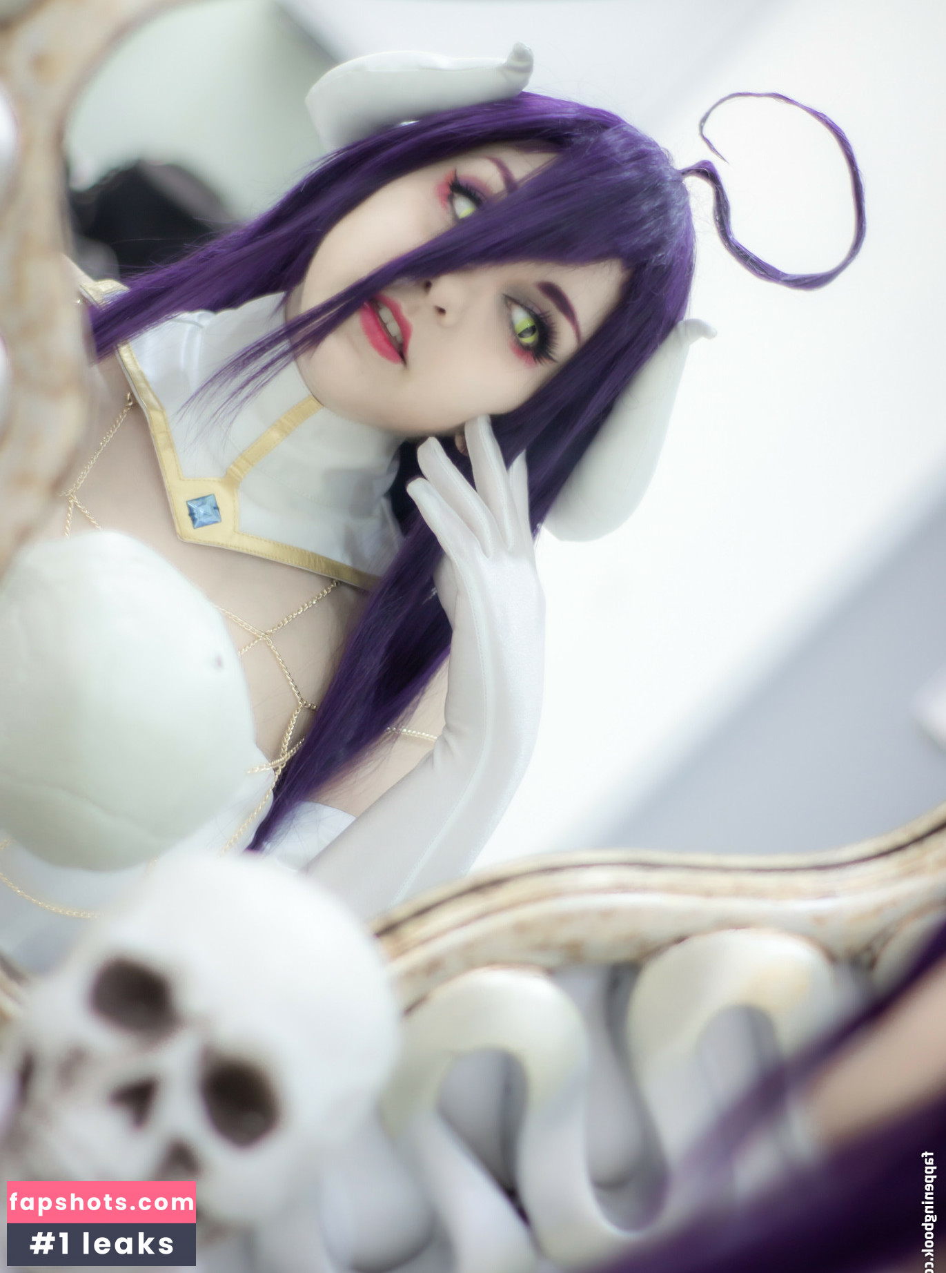 Marcelline Cos gallery photo #15