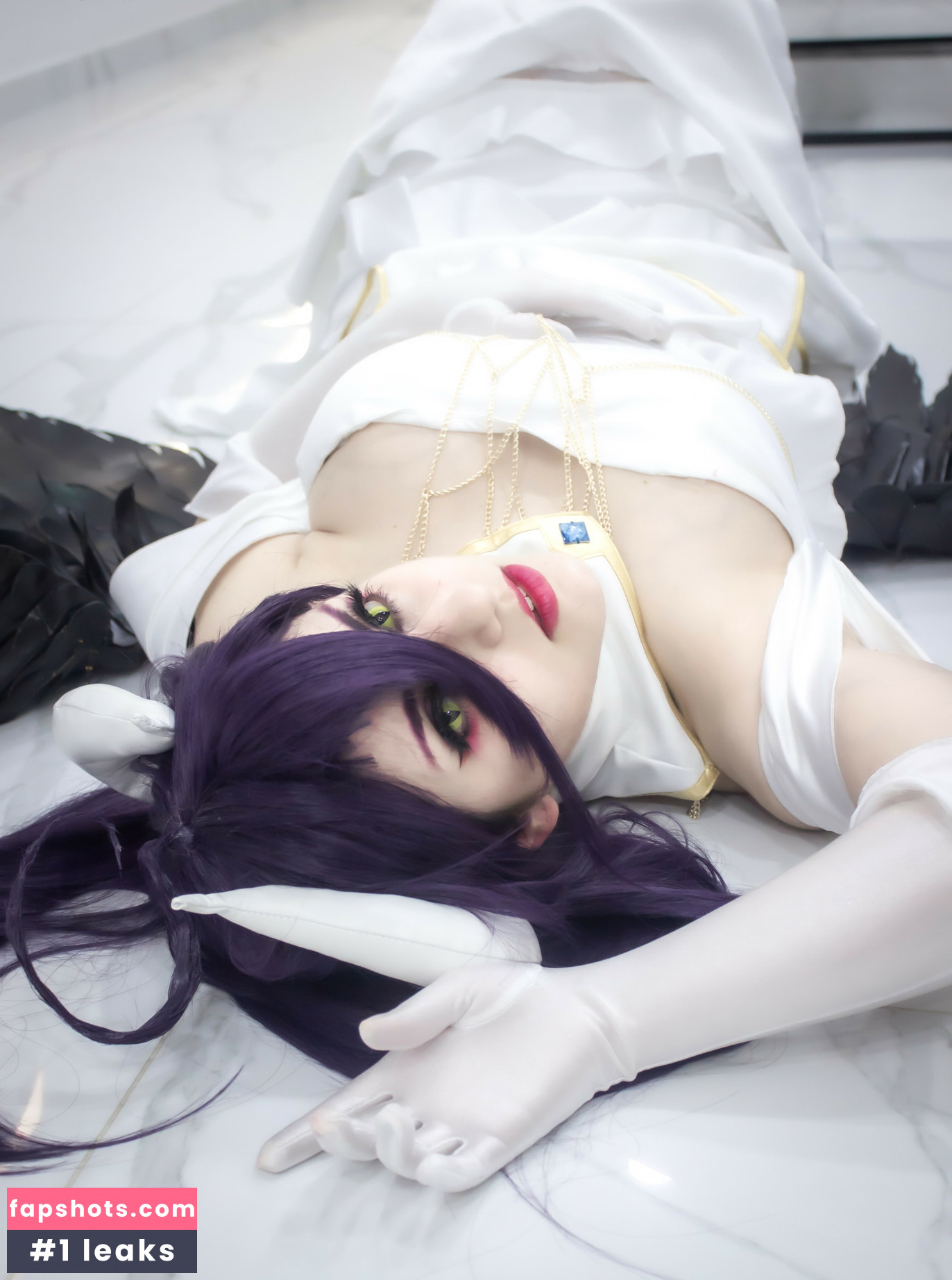 Marcelline Cos gallery photo #32