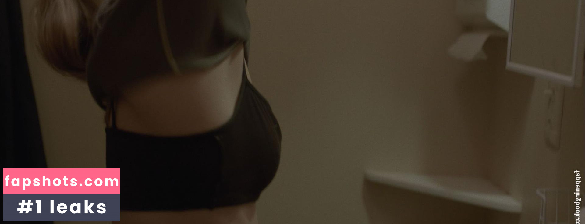 Marci Miller gallery photo #4