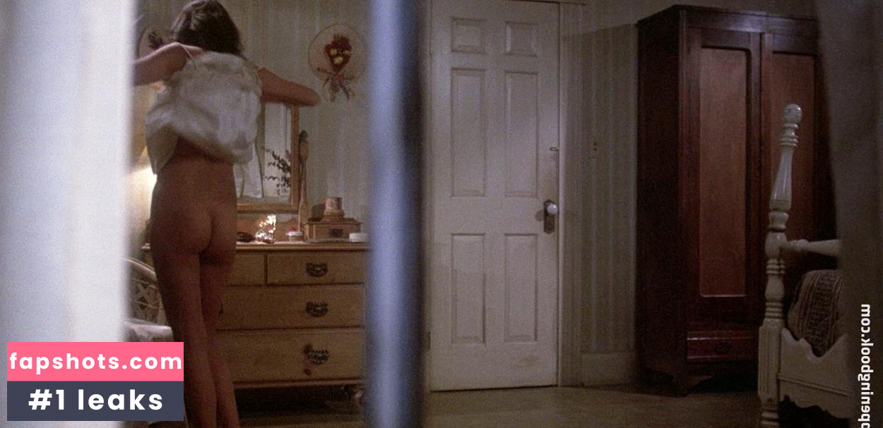 Maren Jensen nude babe gallery