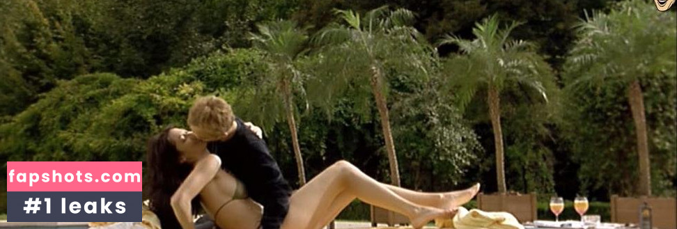 Mareva Galanter gallery photo #8