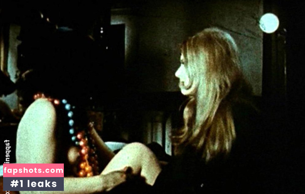 Margaret Lee Nude Leaks OnlyFans Photos #13 - LeakJerk