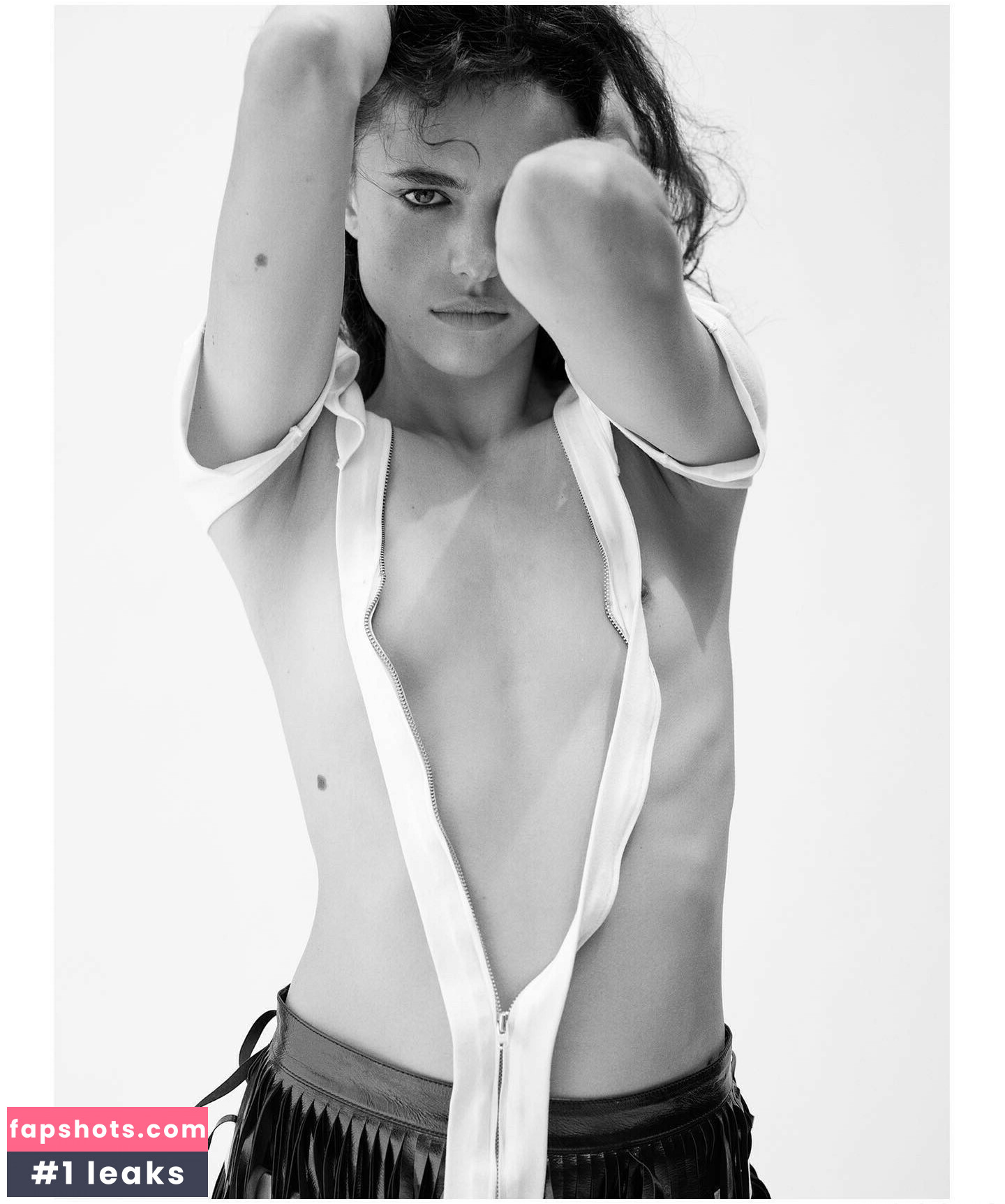 Margaret Qualley Nacktheit OnlyFans Fotos #256 - Fapshots