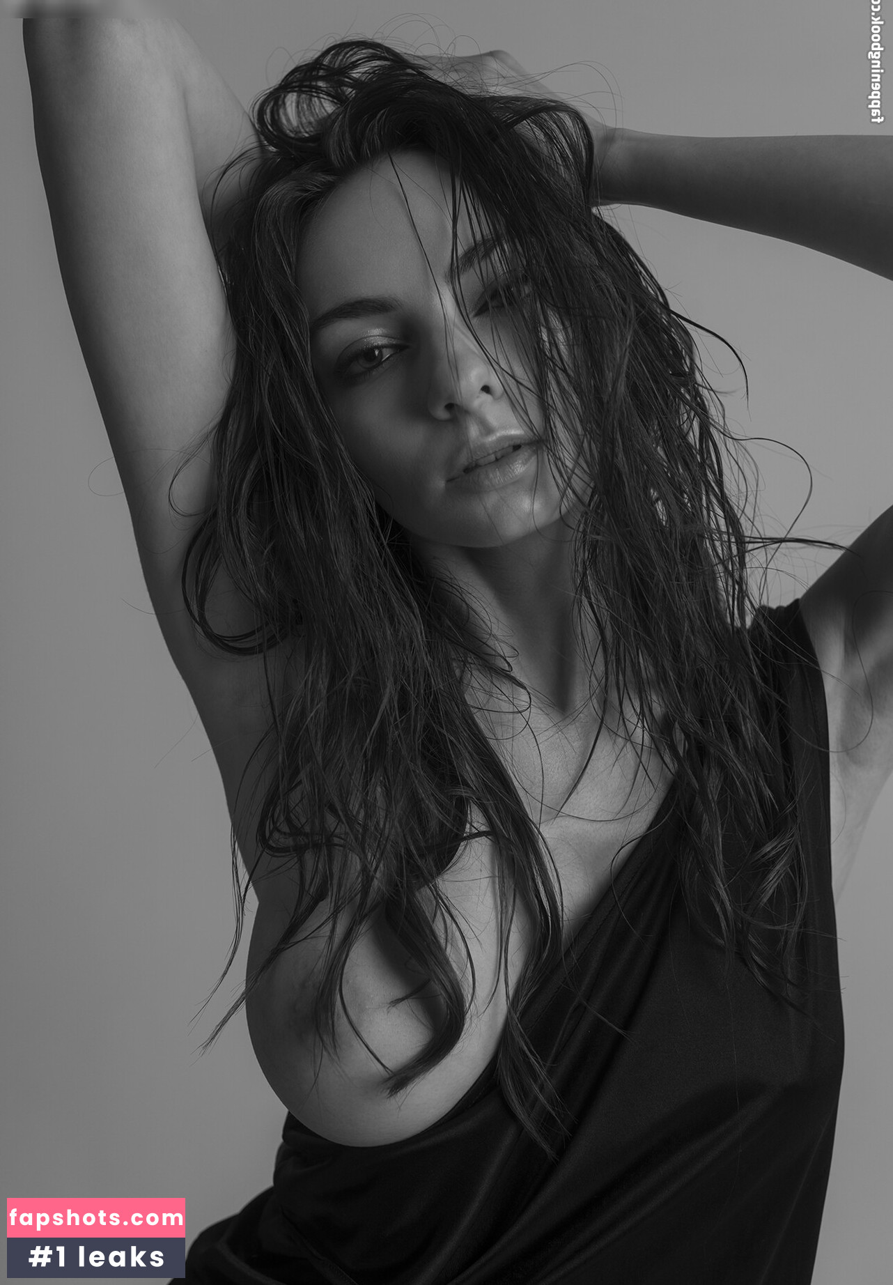 Margo Amp gallery photo #109