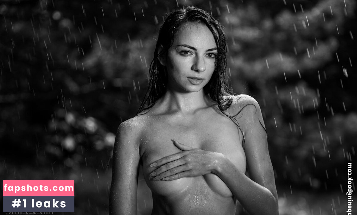 Margo Amp gallery photo #180