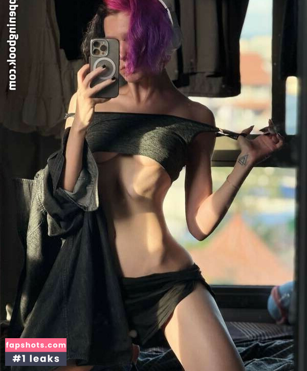 Margo Kuzina gallery photo #26