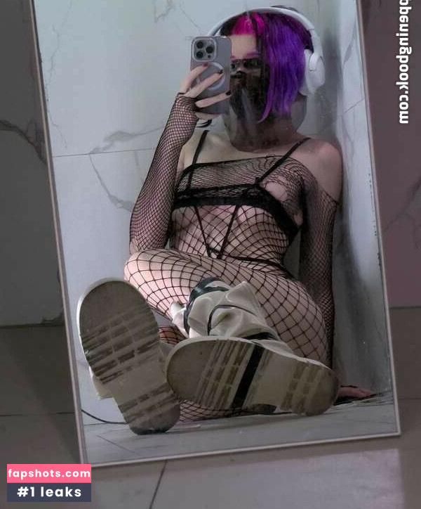 Margo Kuzina gallery photo #85