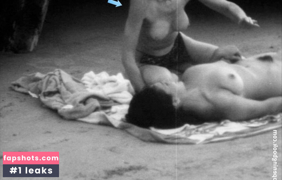 Margo Stevens Nude Leaks OnlyFans Photos #2 - LeakJerk