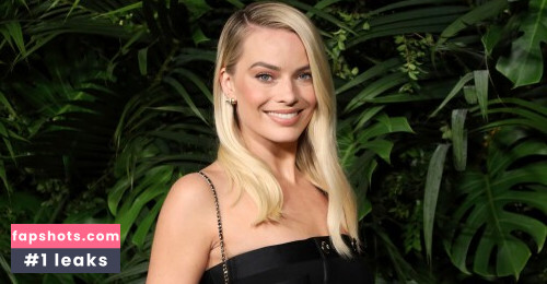 Margot Robbie gallery photo #659
