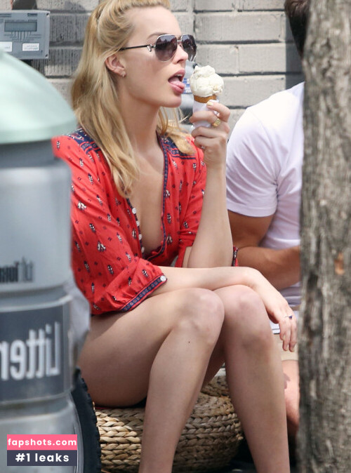 Margot Robbie Nude Leaks OnlyFans Photos #799 - Fapshots