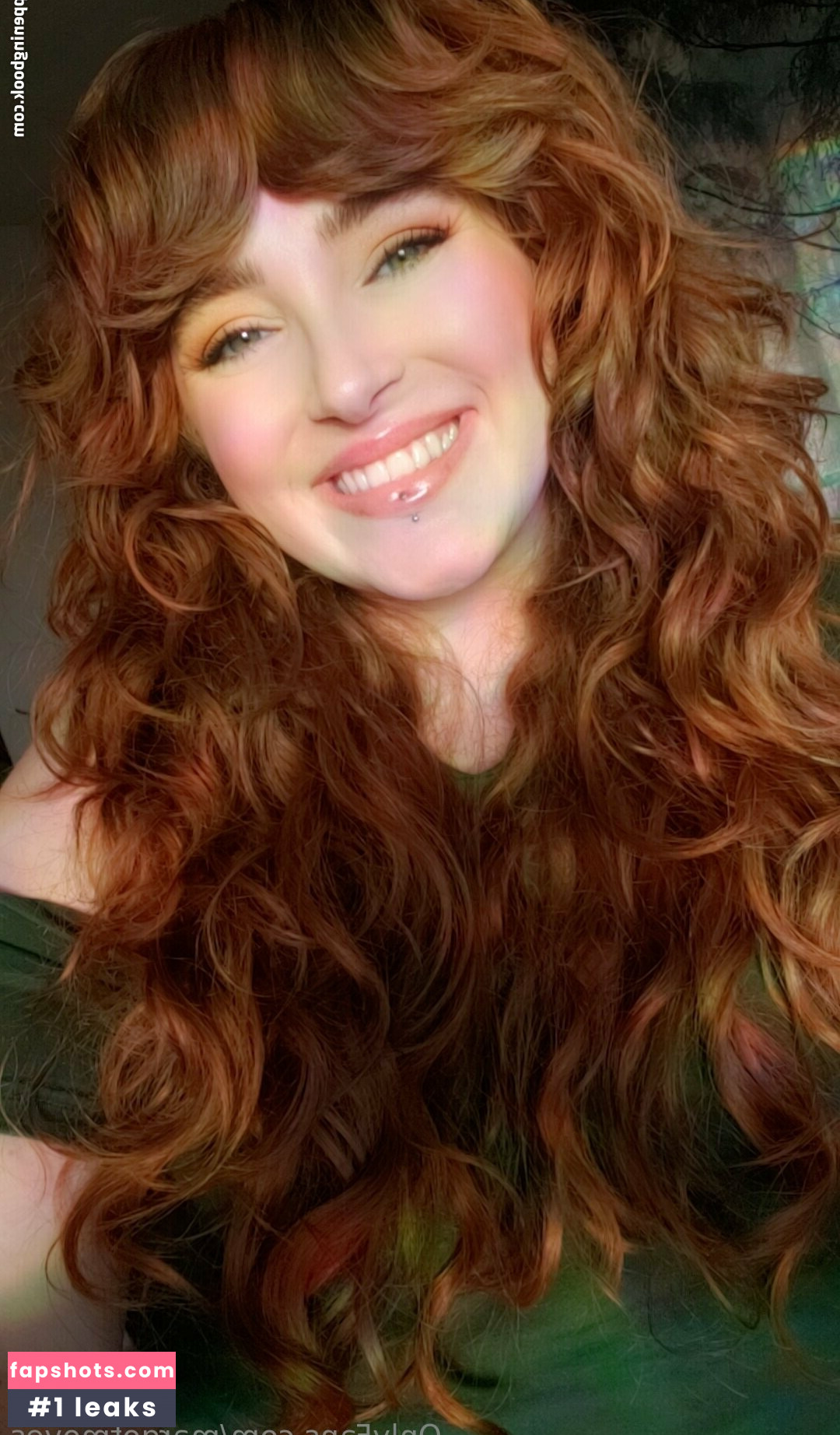 margotmoves gallery photo #2