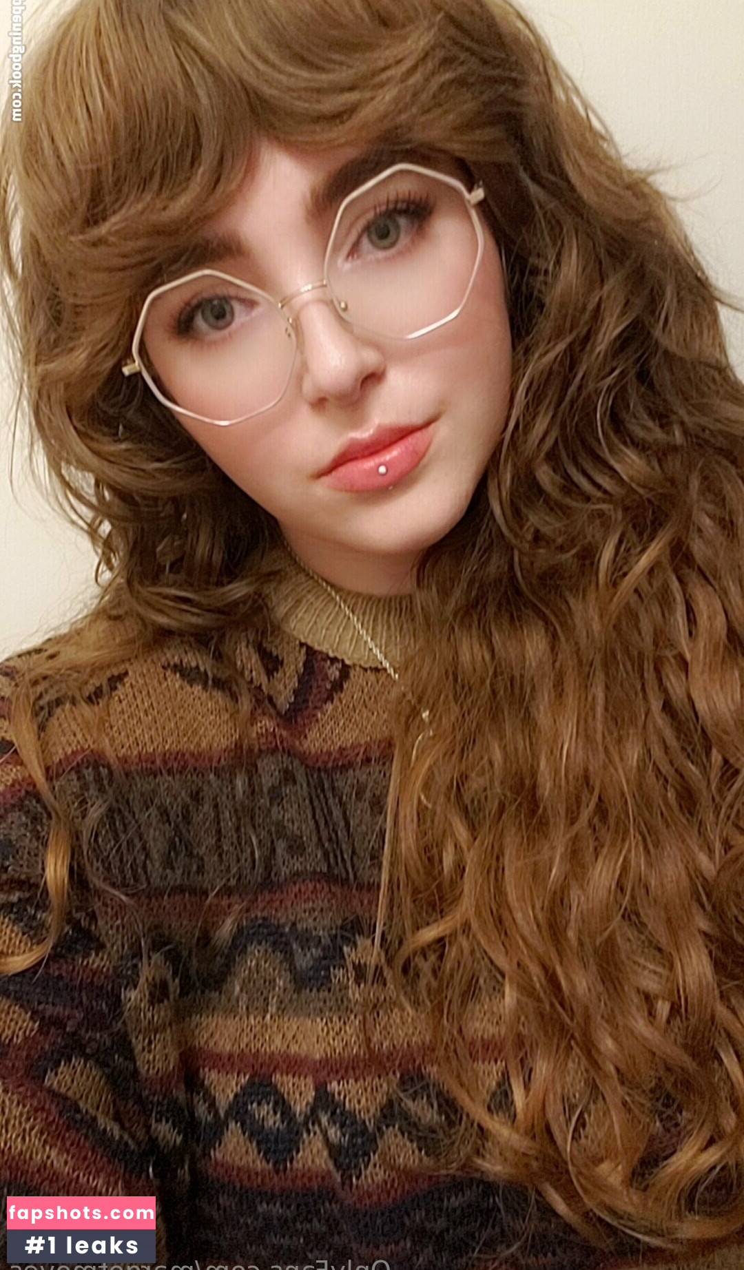 margotmoves gallery photo #4