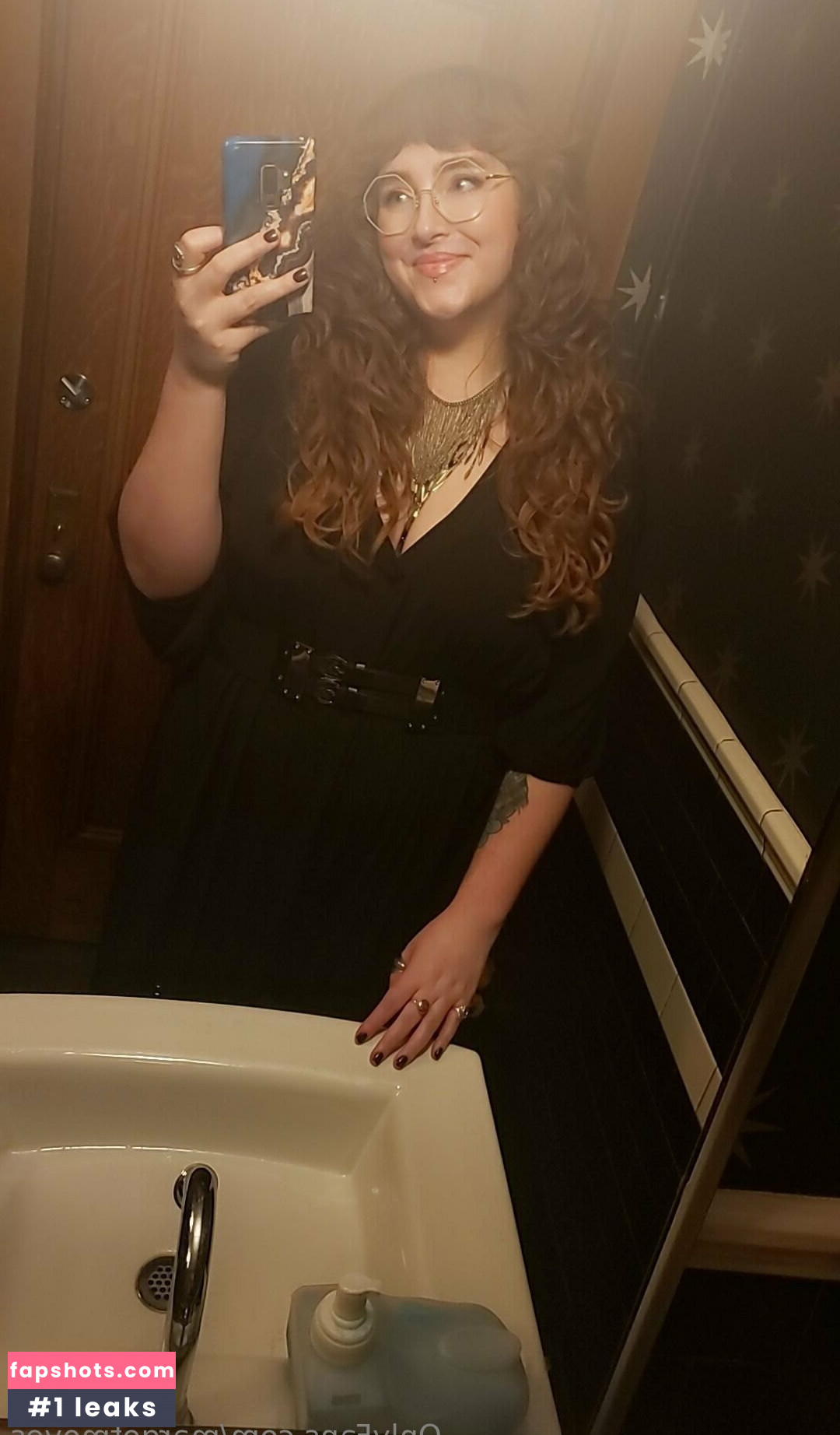 margotmoves gallery photo #5