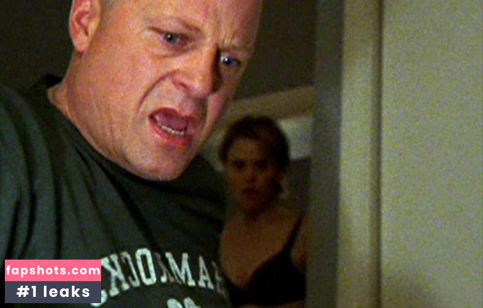 Marguerite MacIntyre gallery photo #2