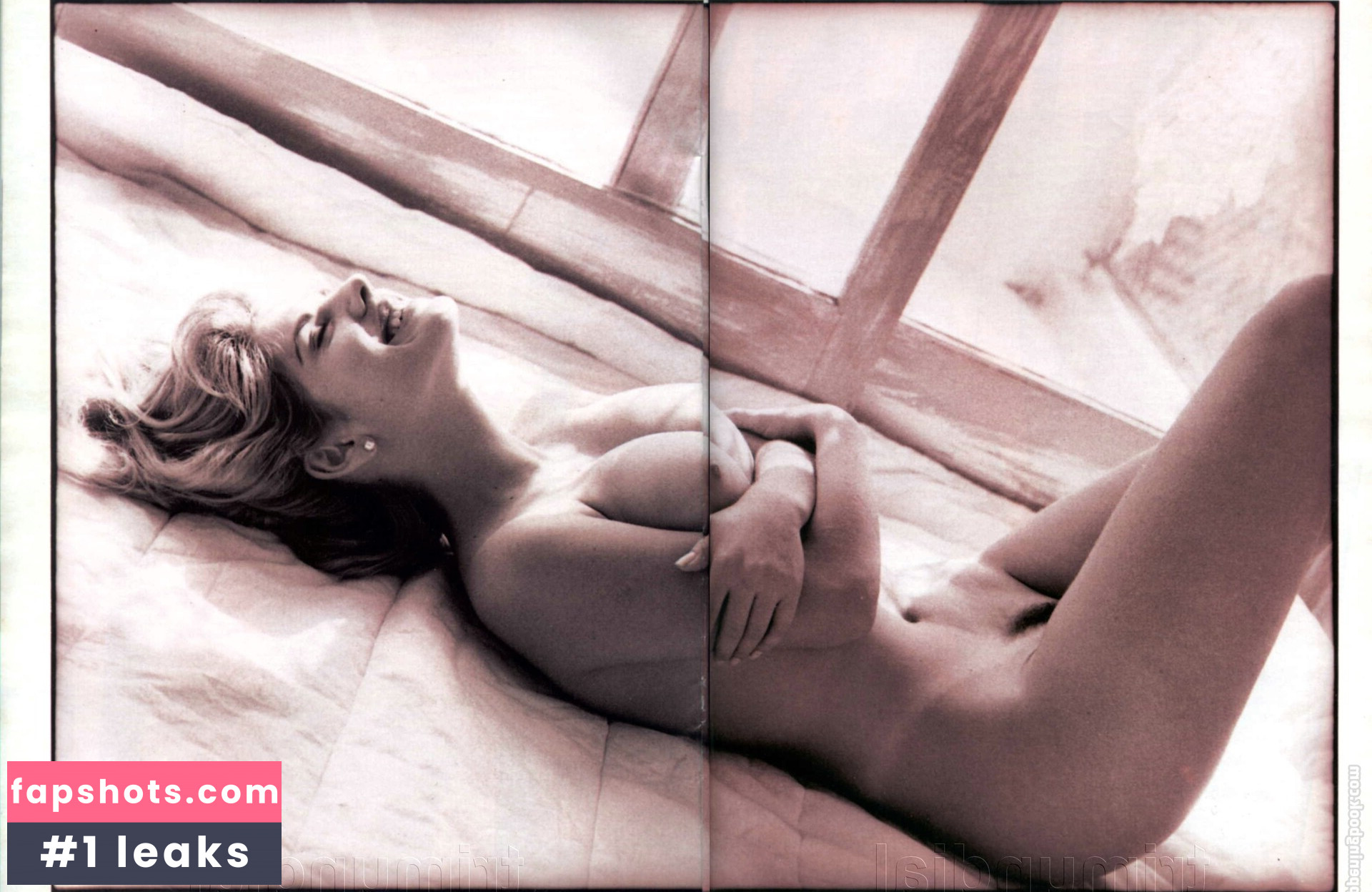 Mari Alexandre gallery photo #25