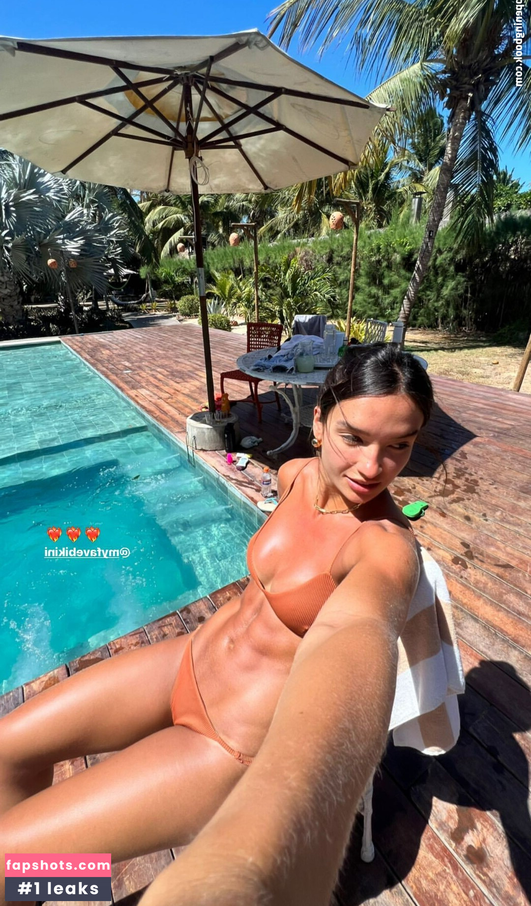 Mari Araripe gallery photo #4