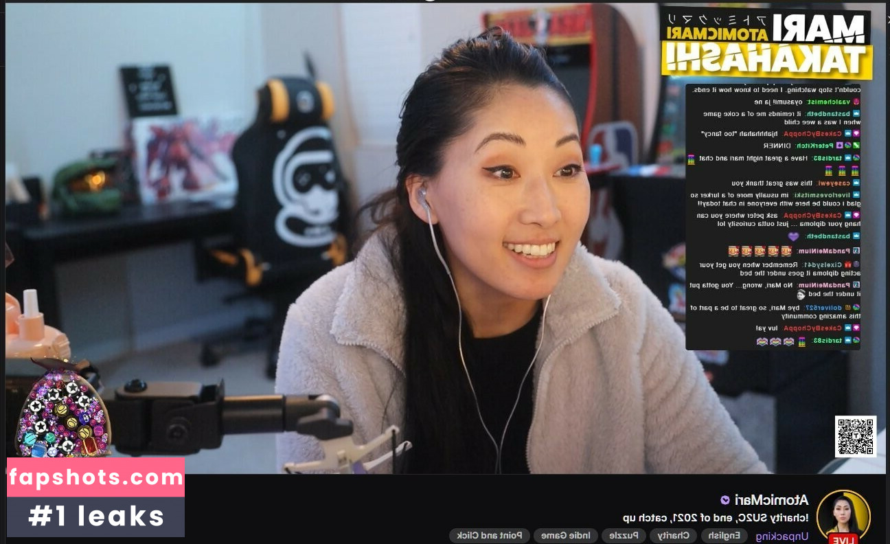 Mari Takahashi nude babe gallery