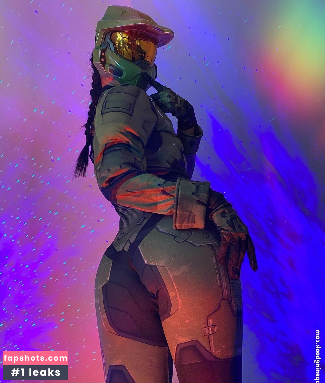 Mari Takahashi gallery photo #19