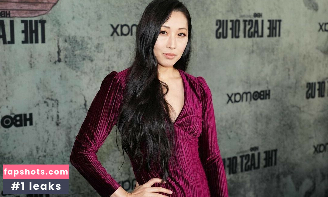 Mari Takahashi gallery photo #6