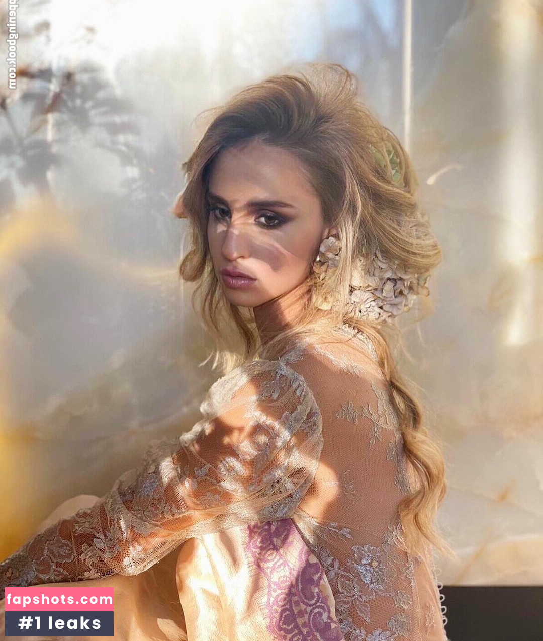 Maria Arreghini gallery photo #12