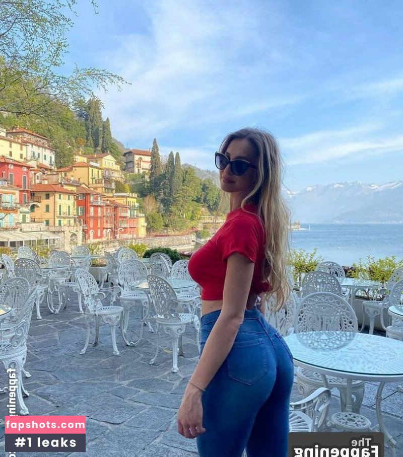 Maria Arreghini gallery photo #128