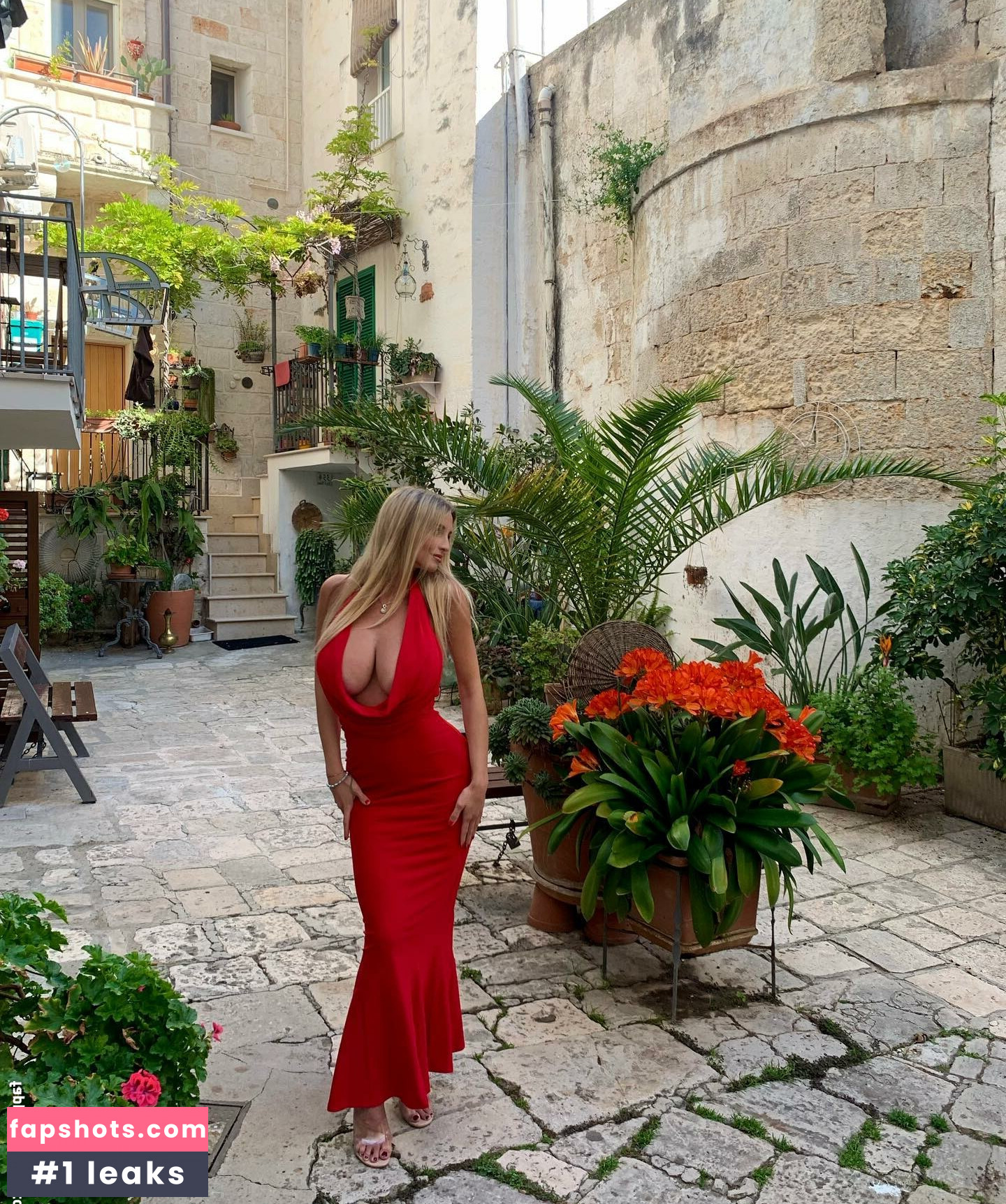 Maria Arreghini gallery photo #189