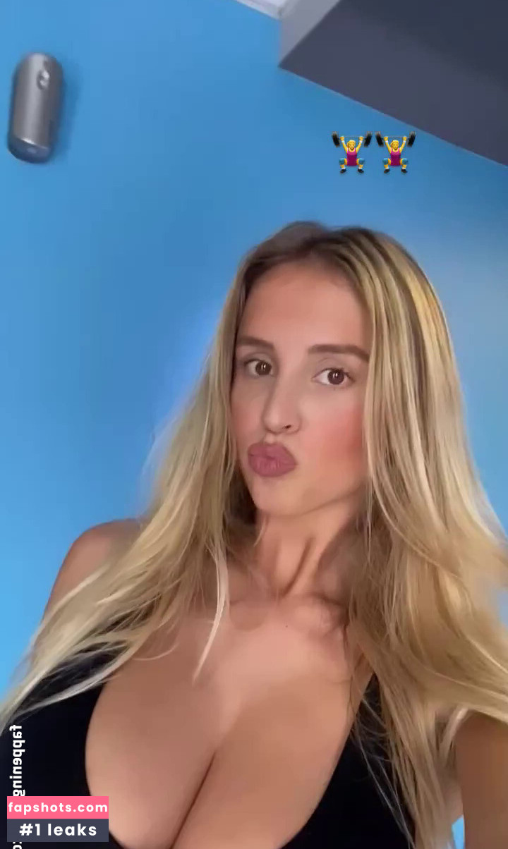 Maria Arreghini gallery photo #196