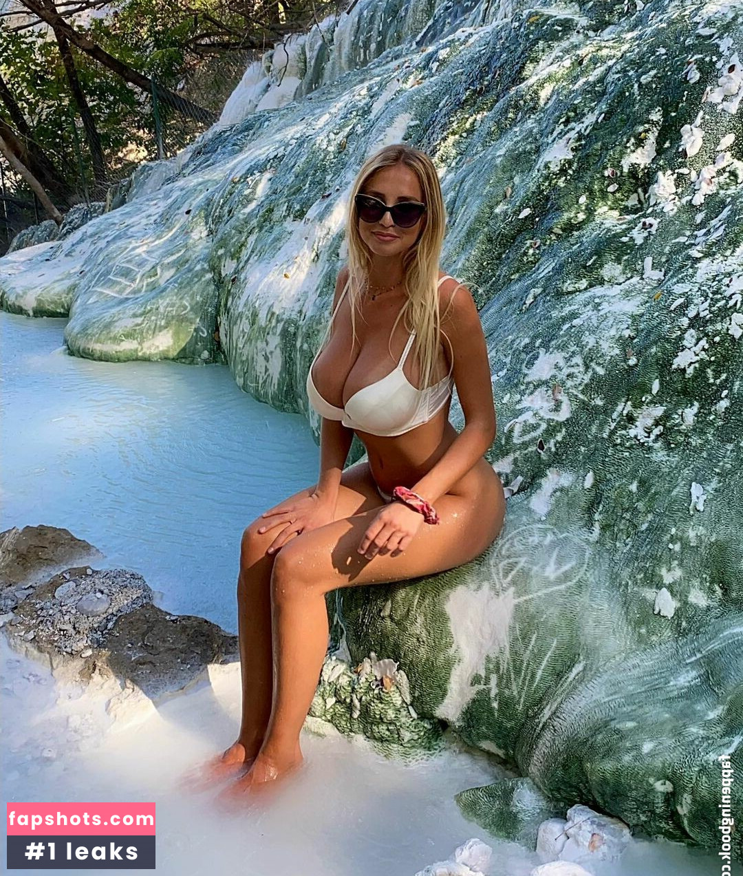 Maria Arreghini gallery photo #263