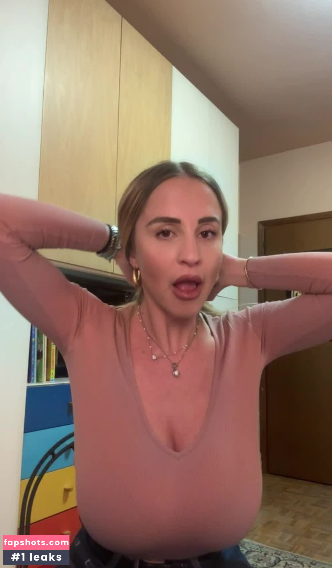 Maria Arreghini gallery photo #64