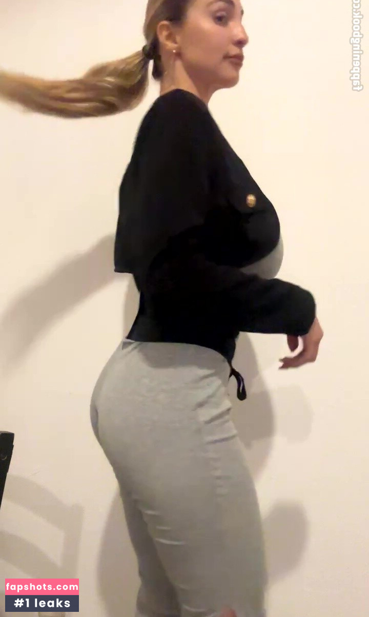 Maria Arreghini gallery photo #85