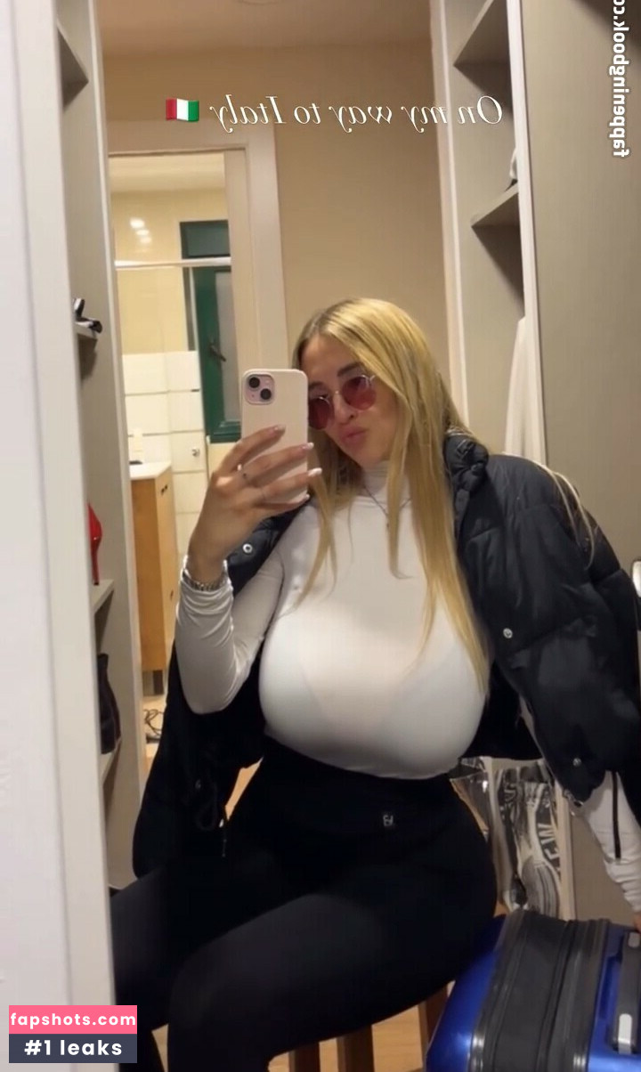 Maria Arreghini gallery photo #97