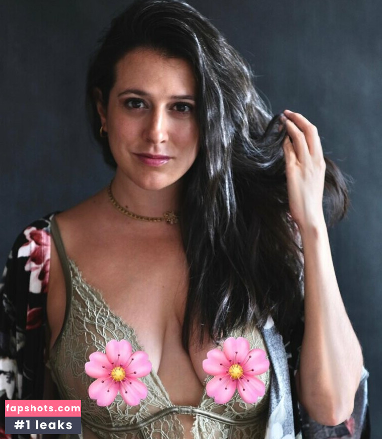 Maria Asecas nude babe gallery