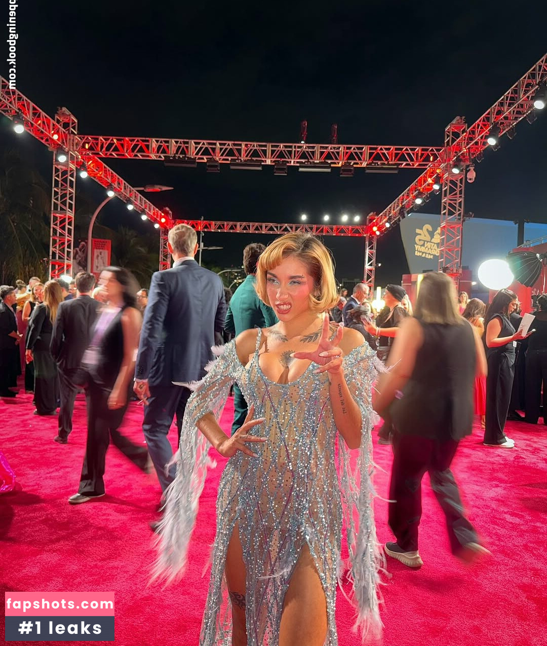 Maria Becerra gallery photo #4