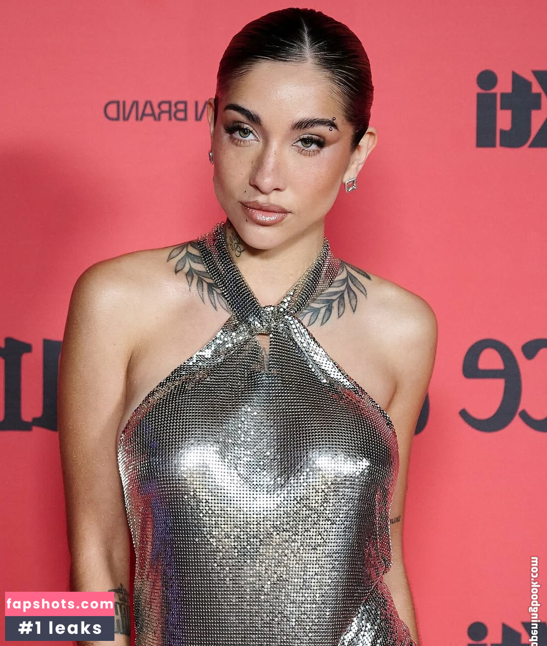 Maria Becerra gallery photo #8