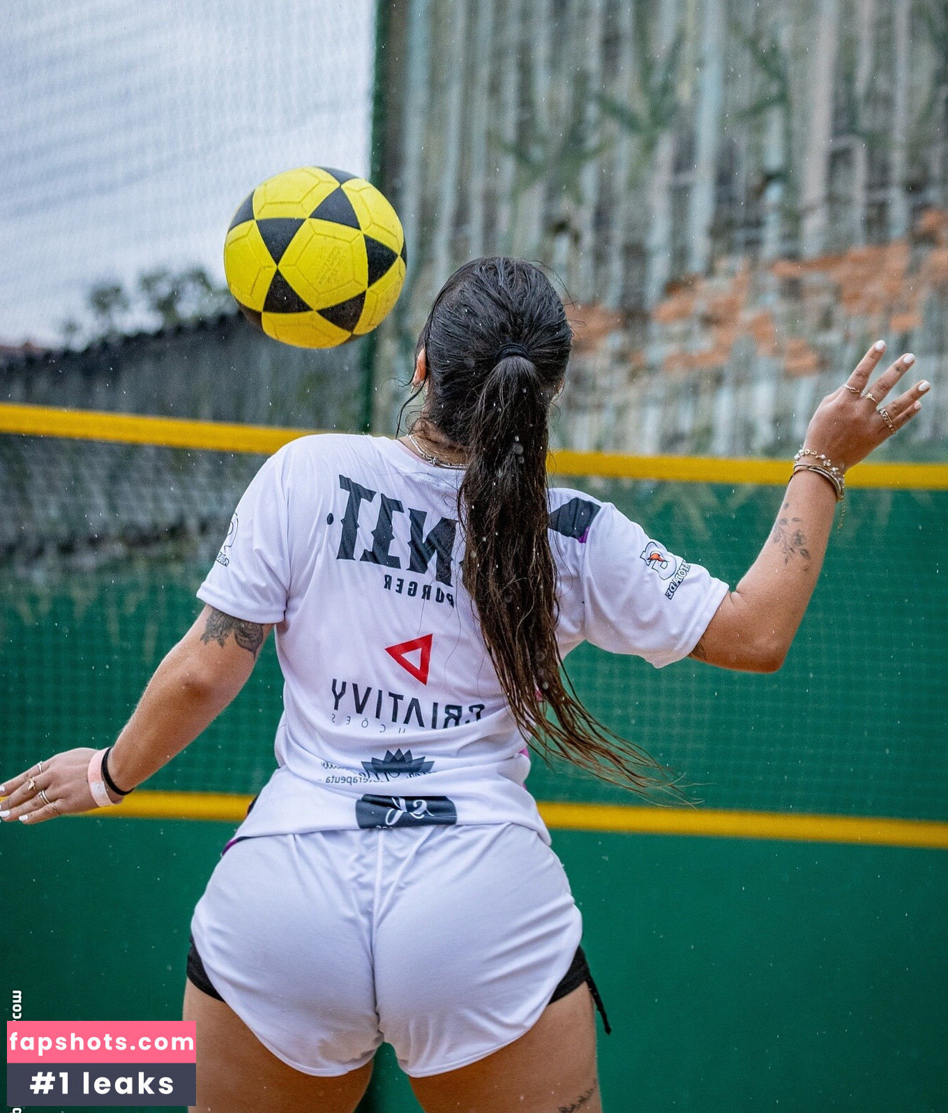 Maria Clara gallery photo #12