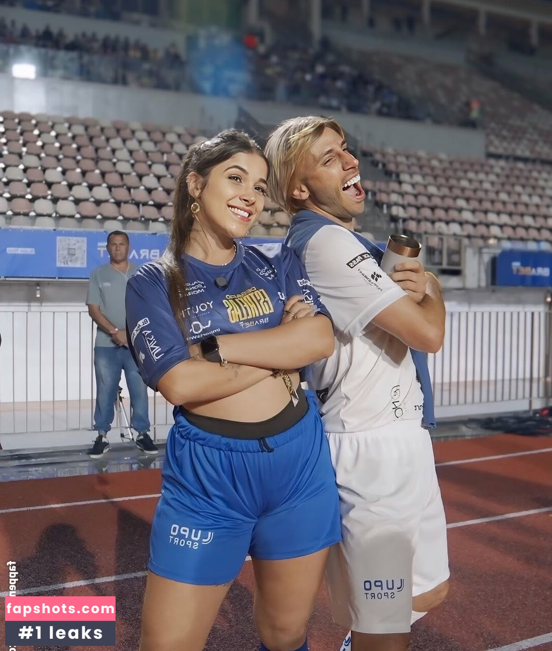 Maria Clara gallery photo #9