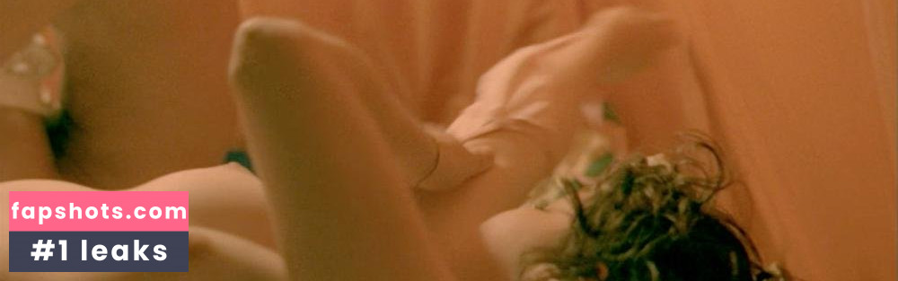 Maria Deschamps gallery photo #5