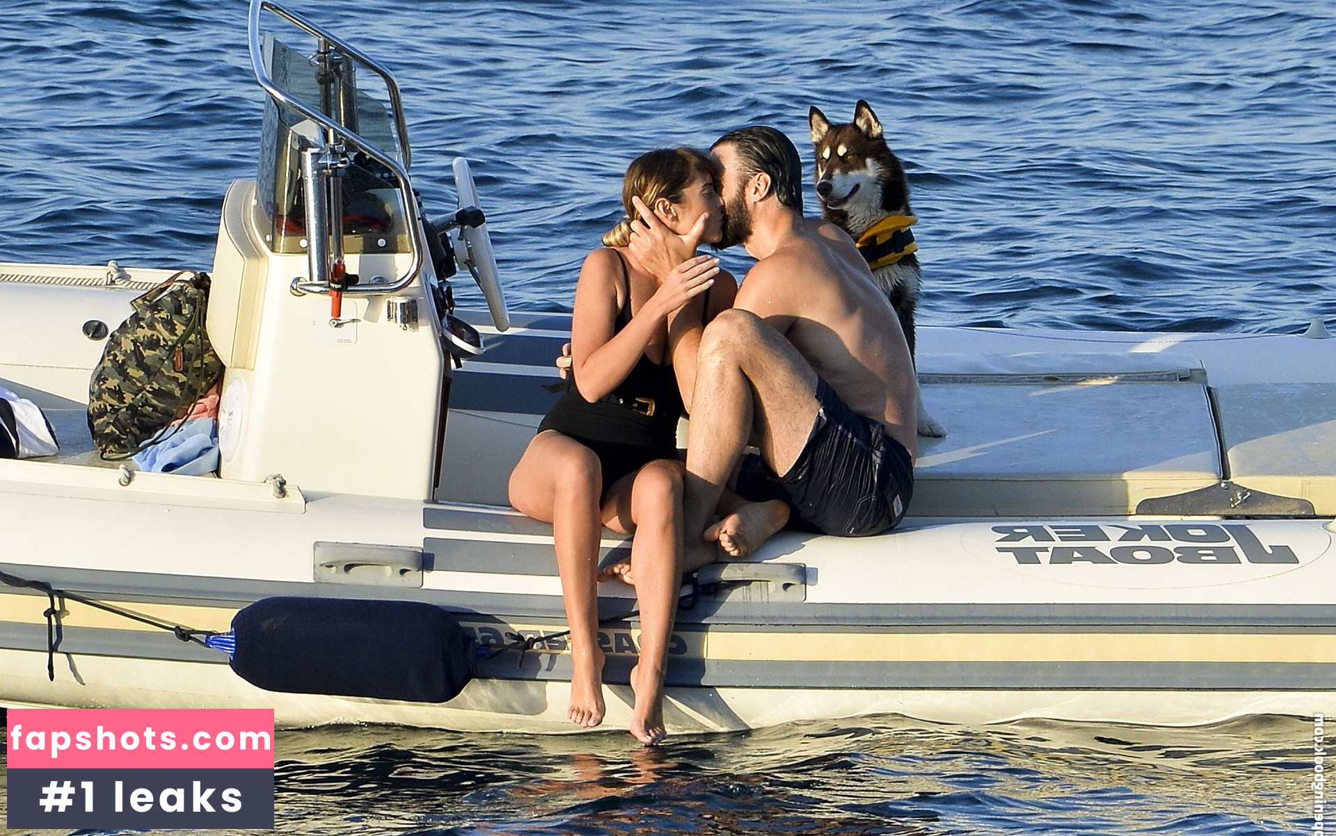 Maria Elena Boschi gallery photo #15