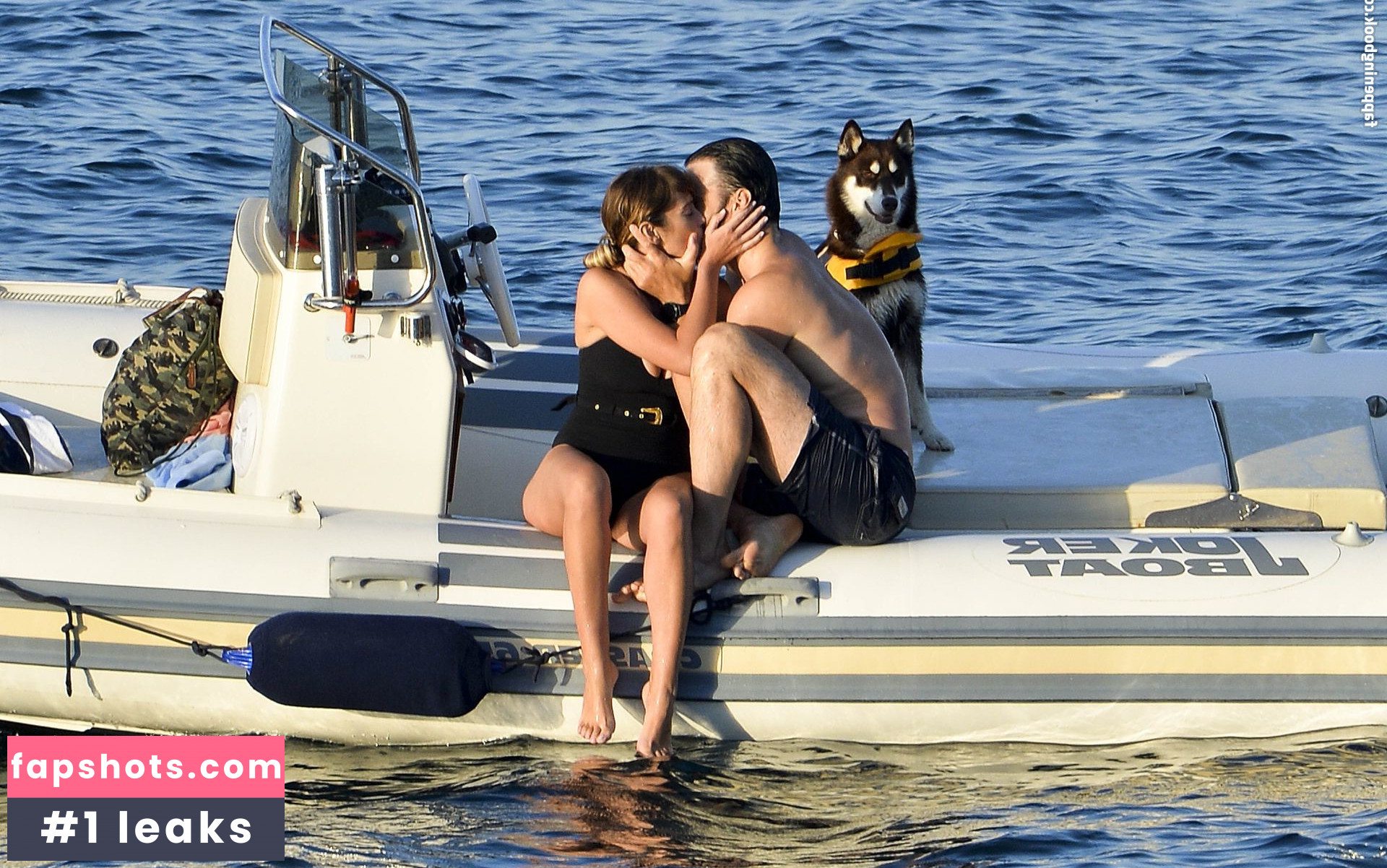 Maria Elena Boschi gallery photo #17