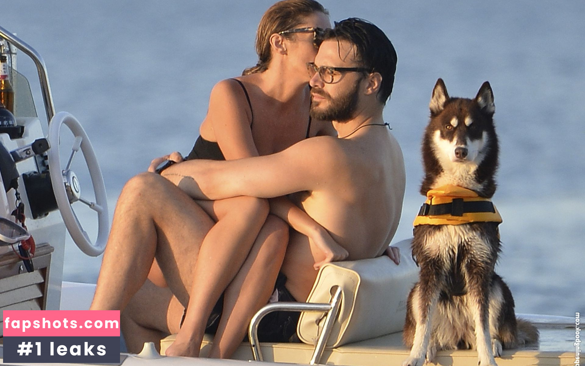 Maria Elena Boschi gallery photo #30