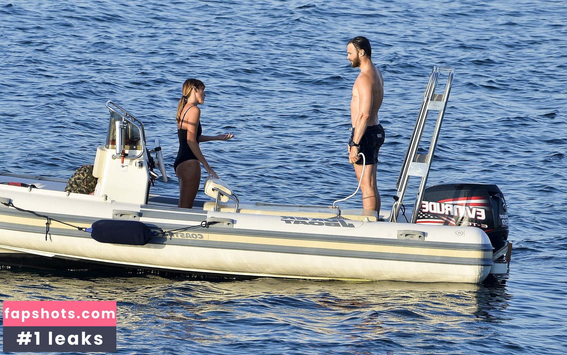 Maria Elena Boschi gallery photo #41