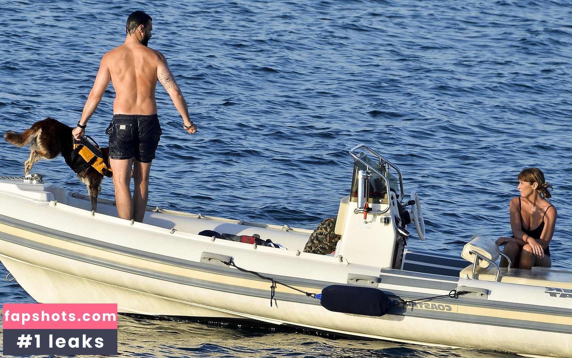 Maria Elena Boschi gallery photo #43