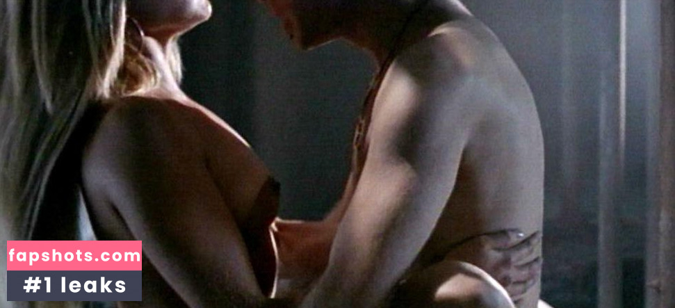 María Elena Swett gallery photo #15