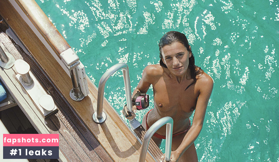 Maria Eva gallery photo #3