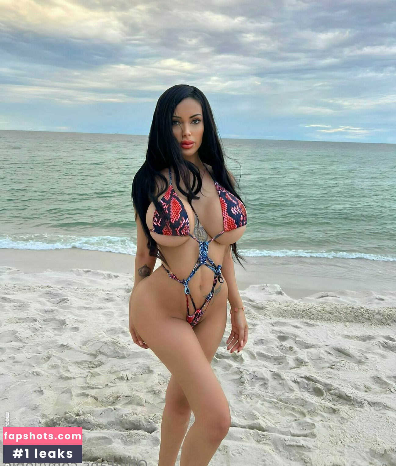 Maria Florencia Chilo gallery photo #13