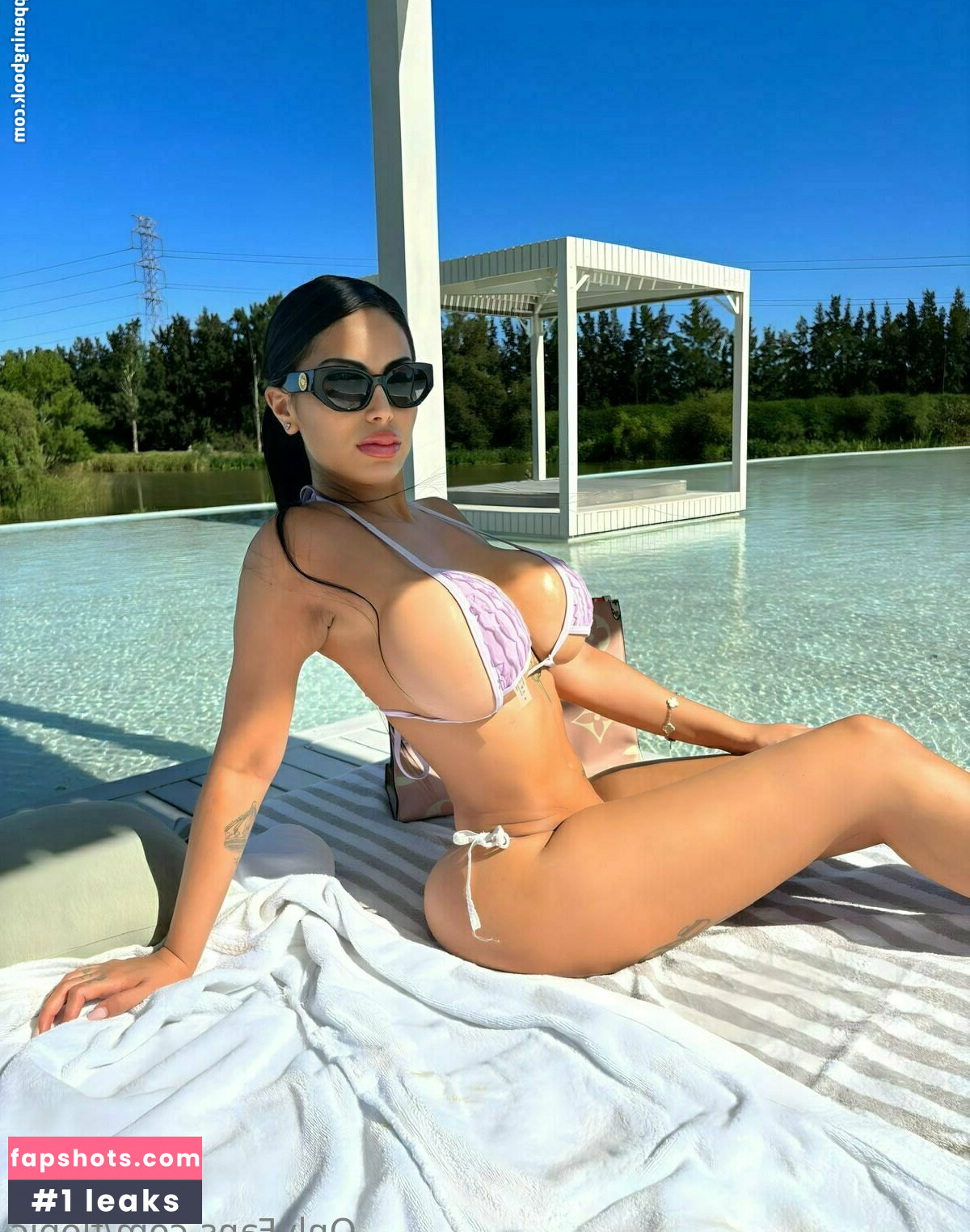 Maria Florencia Chilo gallery photo #10