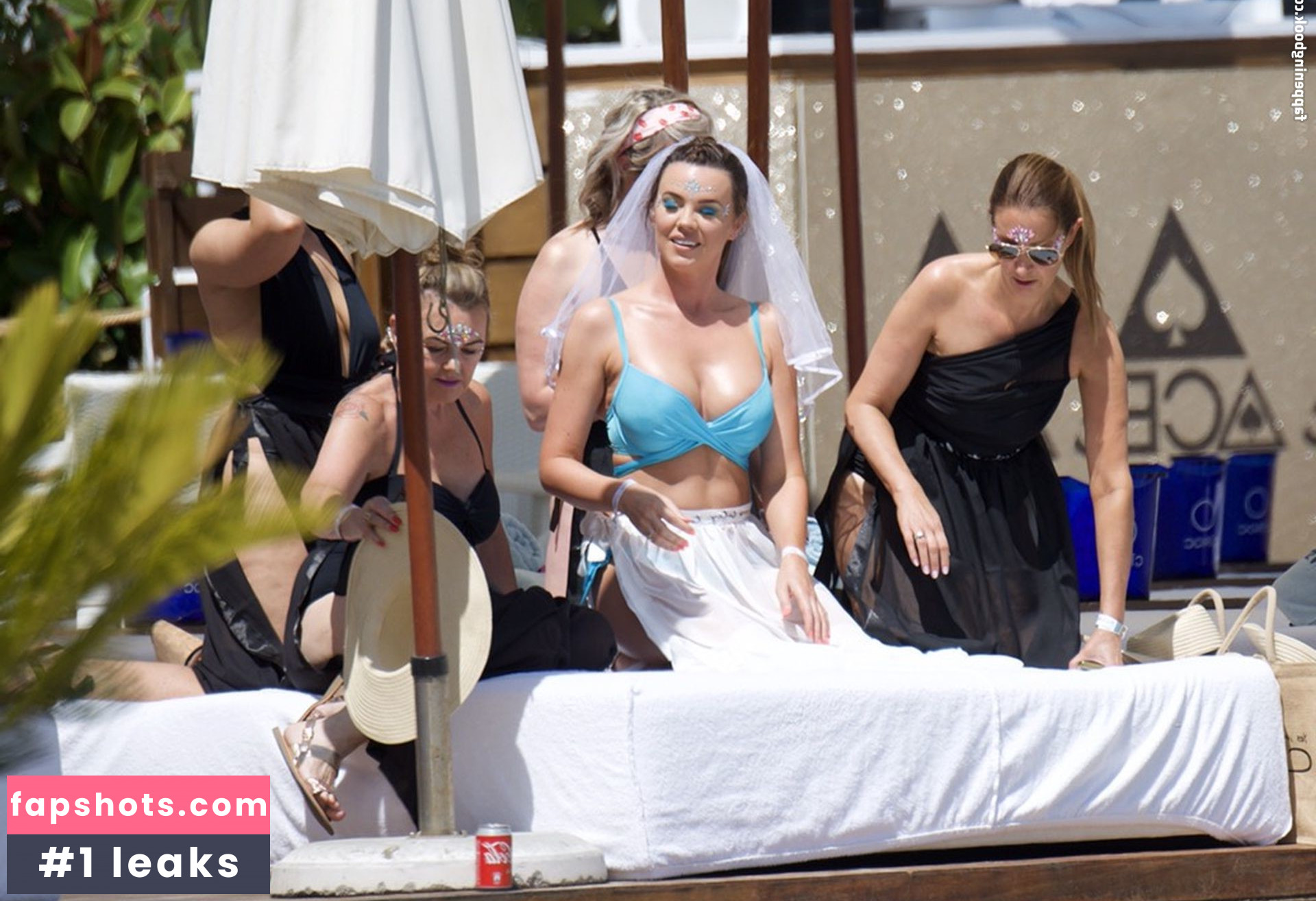 Maria Fowler gallery photo #8